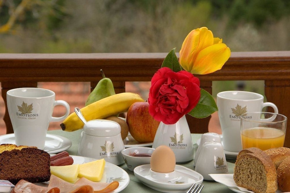Emotions Country Resort 37/42