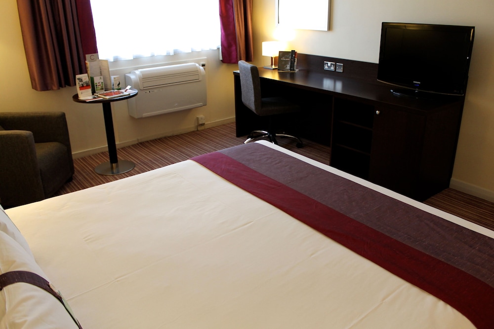Holiday Inn Slough Windsor 9/73