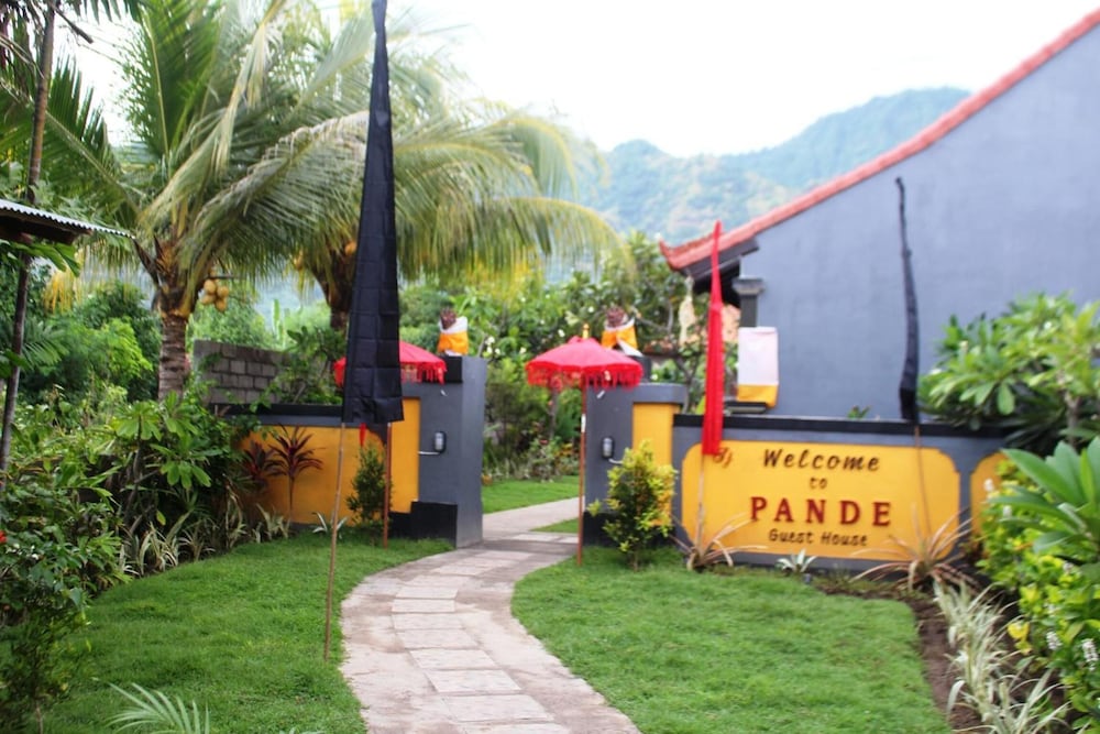 Pande Guest House Pemuteran 53/62