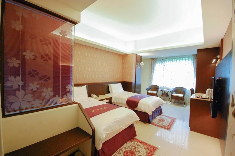 Cherry Feast Resort 12/50