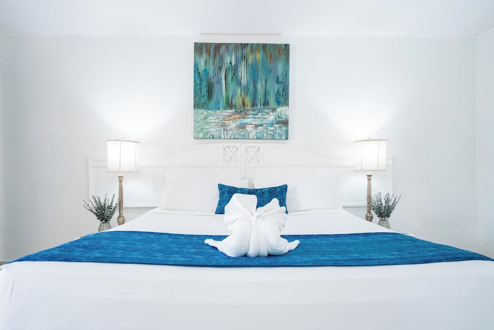Tropikist Beach Hotel & Resort 19/65