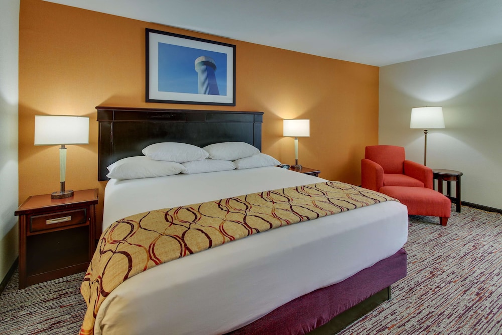 Pear Tree Inn St Louis Arnold 10/46