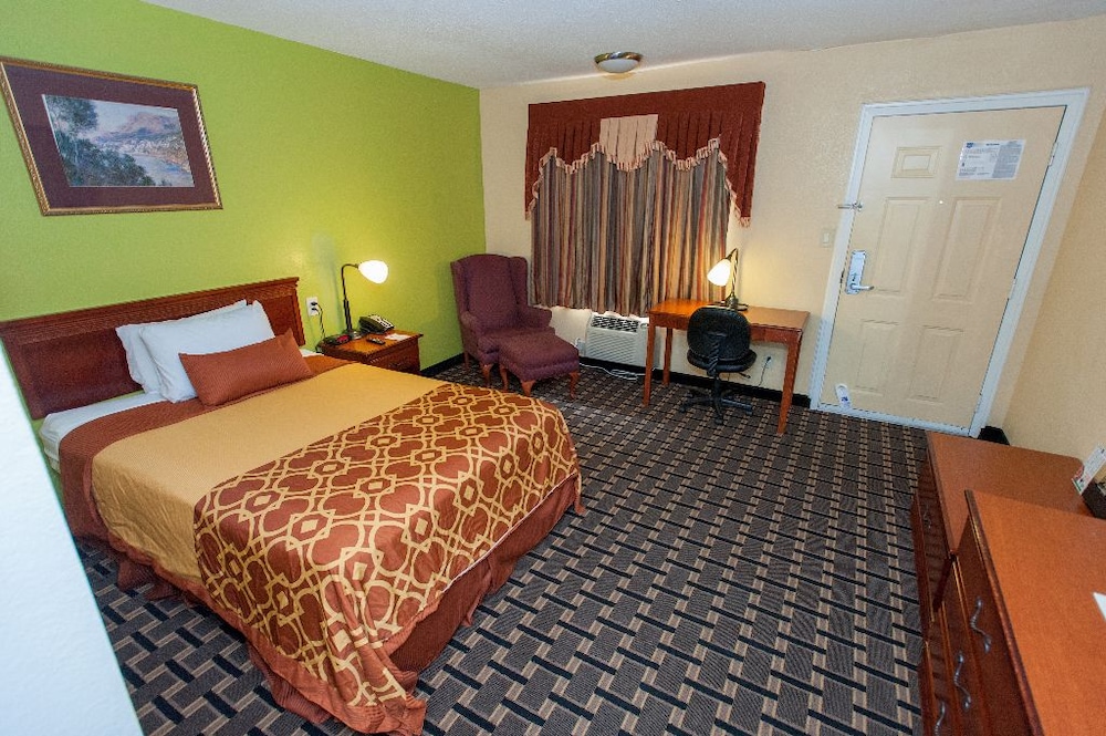 Travelodge by Wyndham Jackson North 16/26