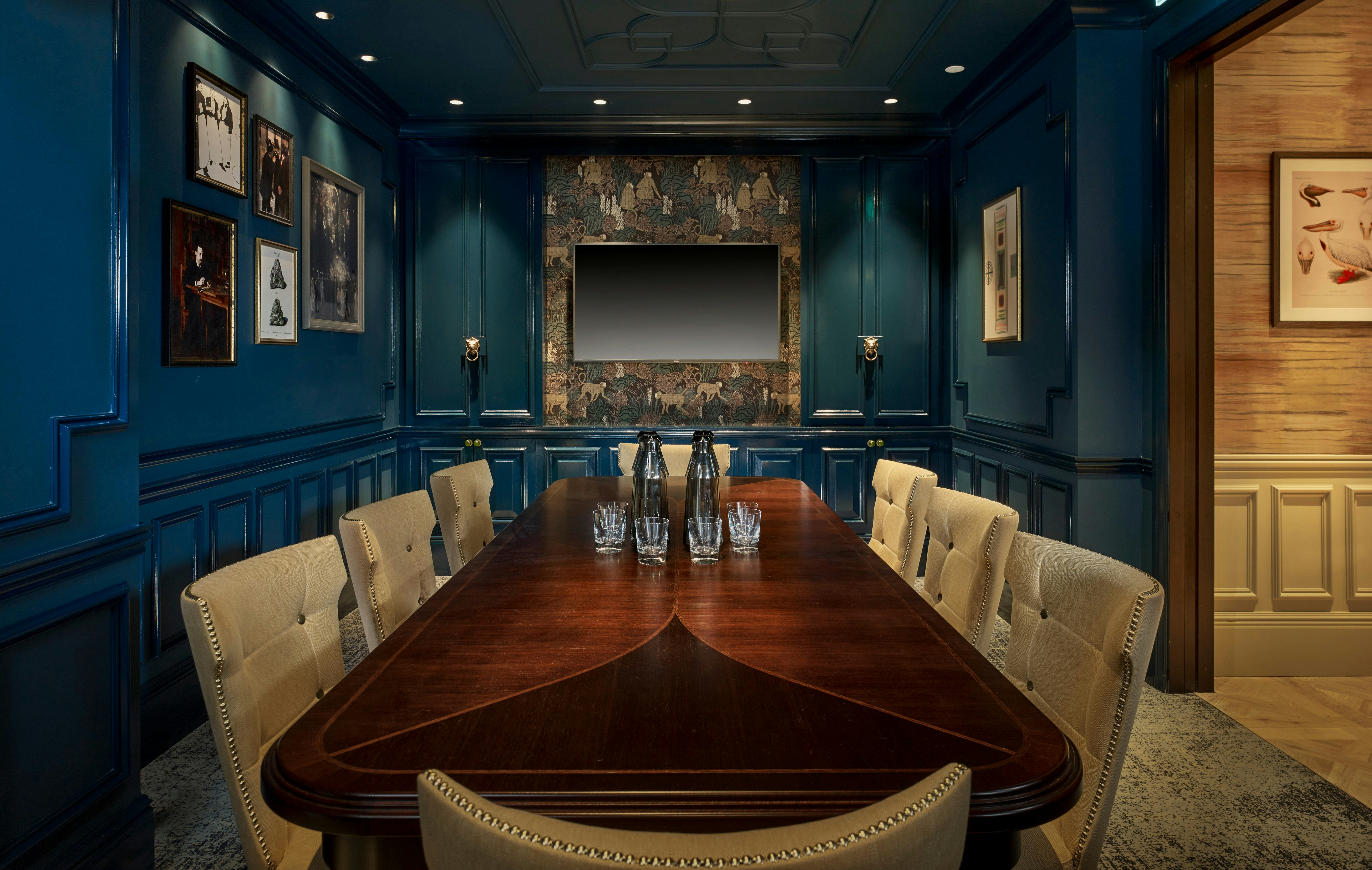 100 Queens Gate Hotel Curio Collection By Hilton 25/28