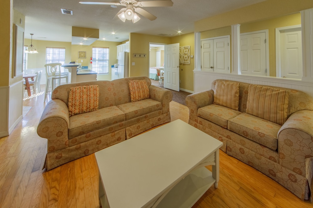 Holiday Inn Club Vacations Piney Shores Resort Lake Conroe 30/68
