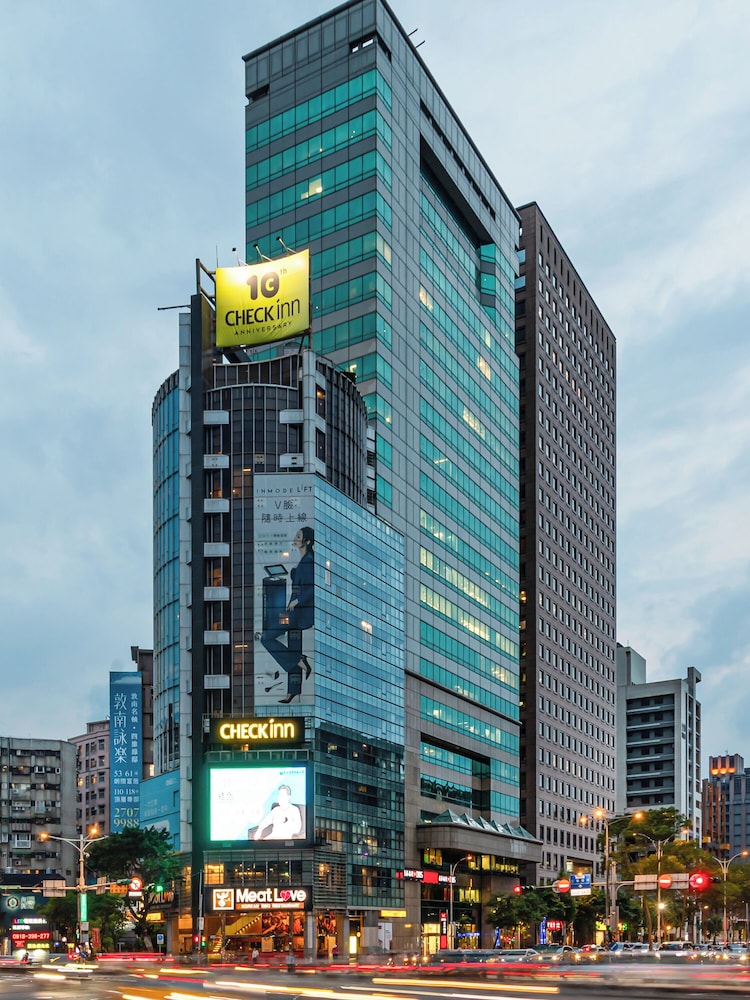 CHECK inn Taipei Xinyi 1/69