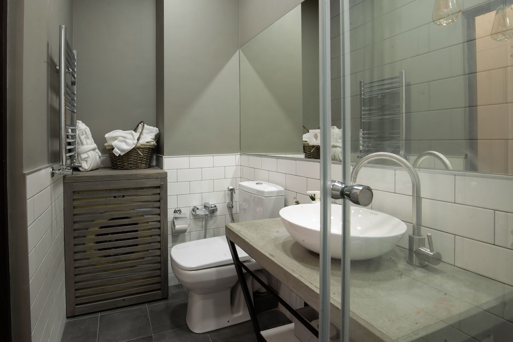 Ris Dalma Collection Yerevan 50/50