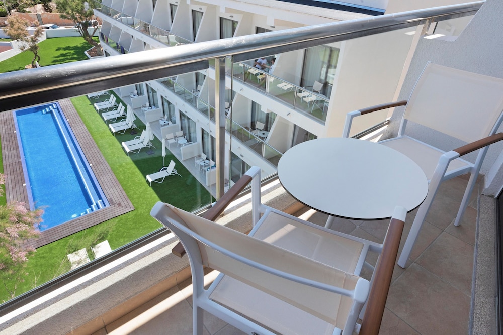 Thb Cala Lliteras - Adults Only 11/69