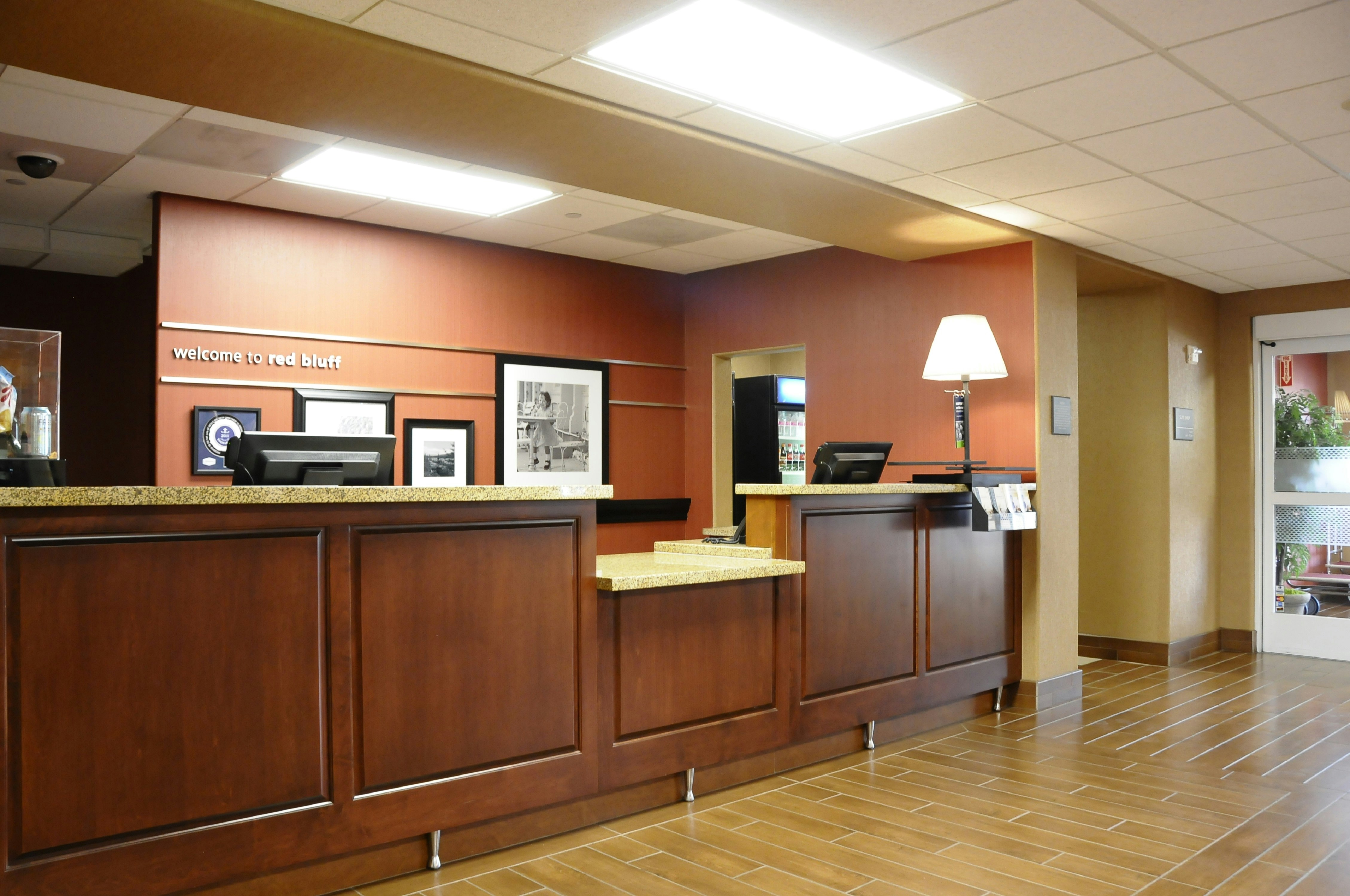 Hampton Inn Suites Red Bluff 5/38