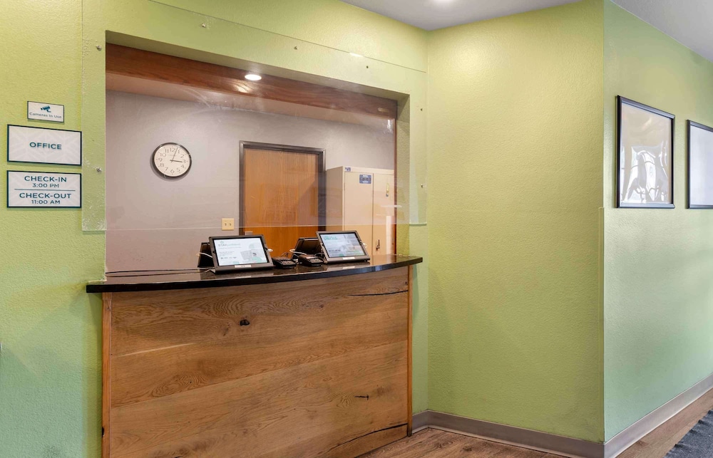 Extended Stay America Select Suites - Phoenix - West 10/52