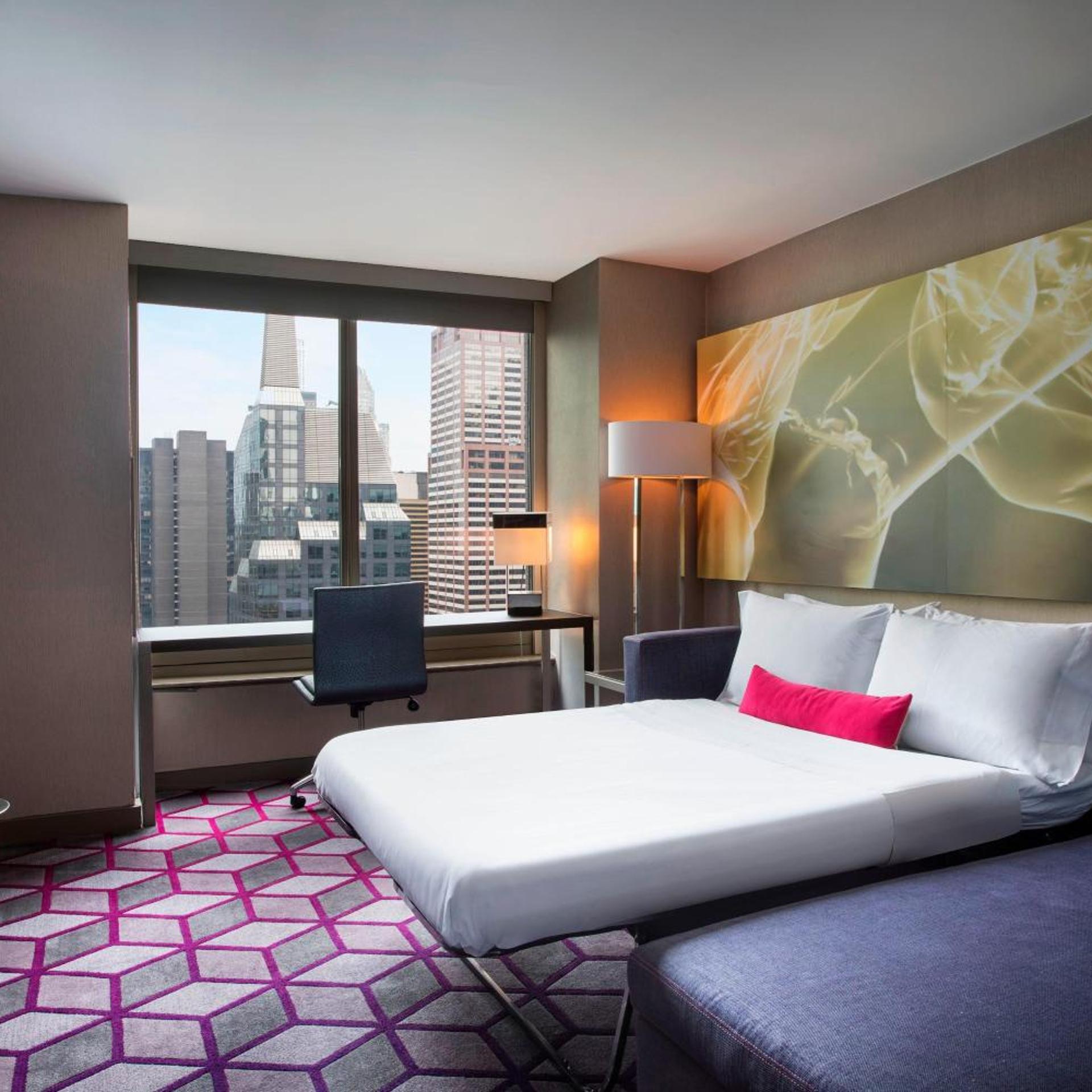Marvelous, Suite, King Bed, Broadway View, Sofa