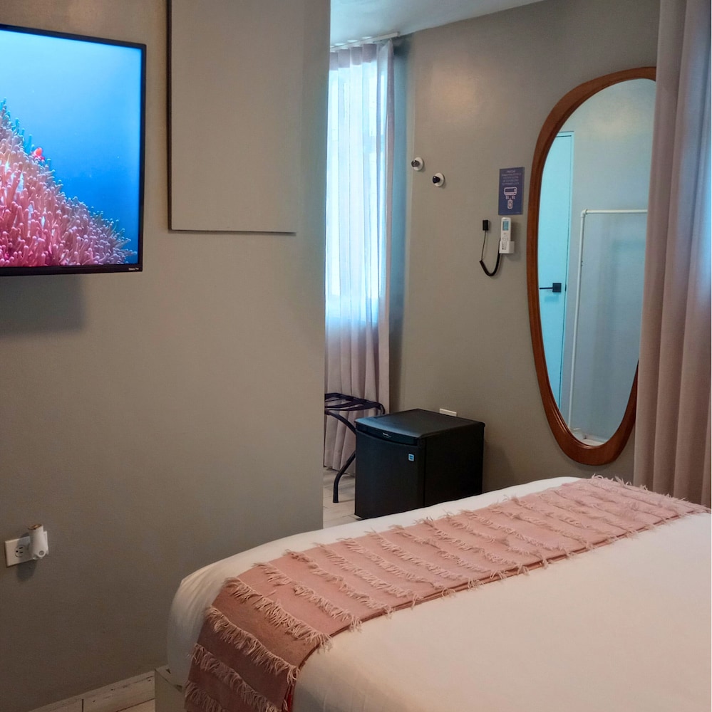 Tropica Beach Hotel 13/50