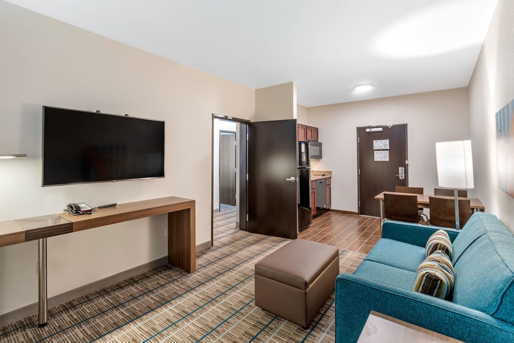 MainStay Suites Denver International Airport 21/44