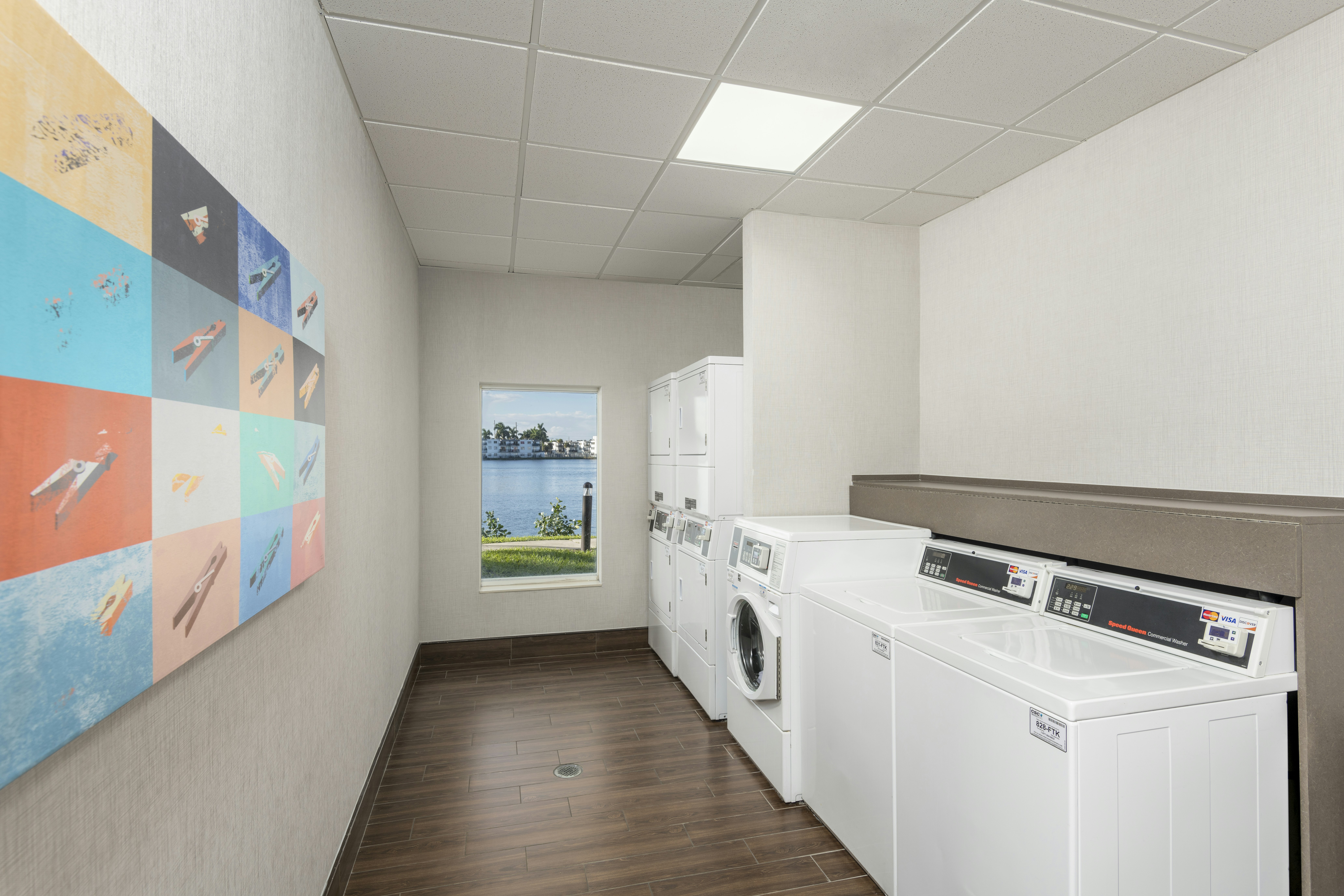 Homewood Suites Miami Airport/Blue Lagoon 6/30