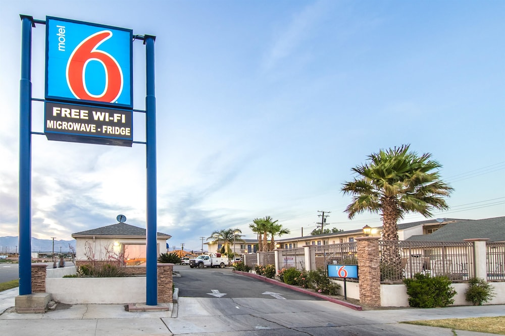Studio 6 Mojave, CA - Airport 38/47
