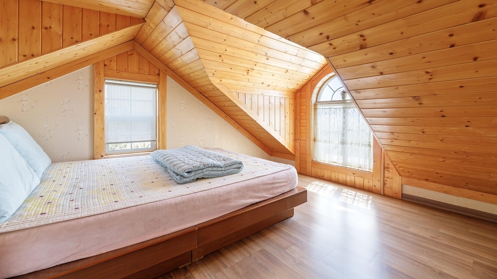 Ganghwa Western Beach Pension 26/50