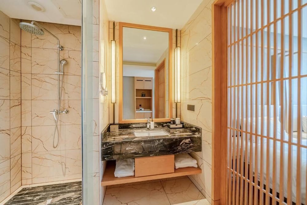 SSAW Boutique hotel Beijing Road & Guiyi Metro Station 46/54