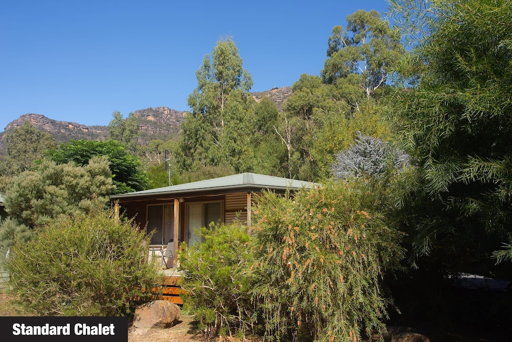 GRAMPIANS CHALETS 5/50