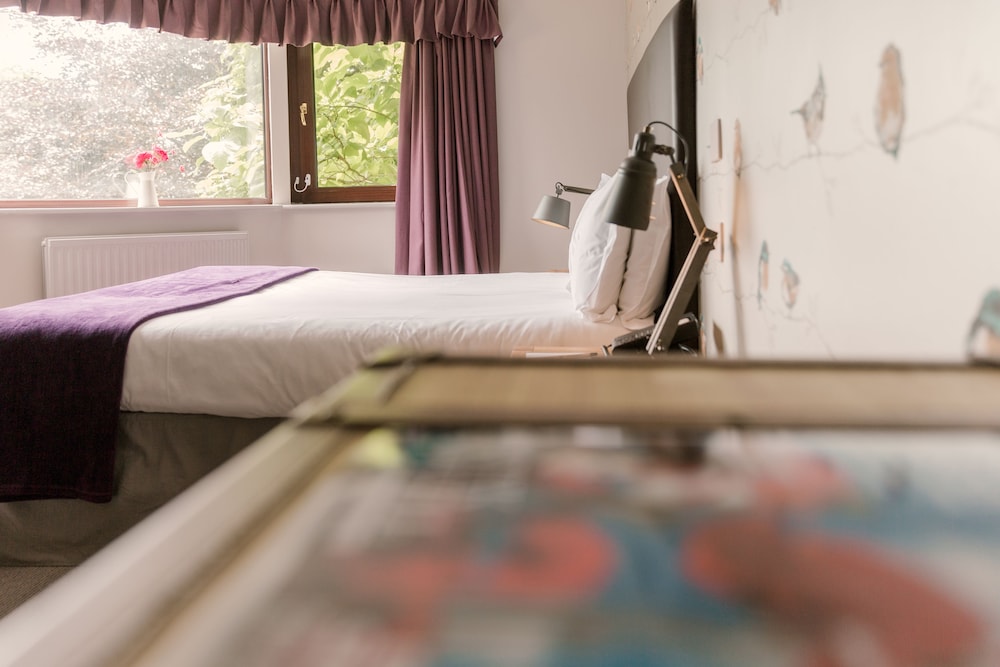 Stonehouse Court Hotel 37/80
