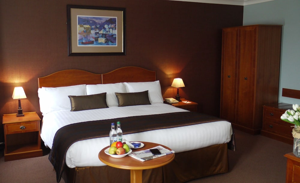 Heights Hotel 15/50