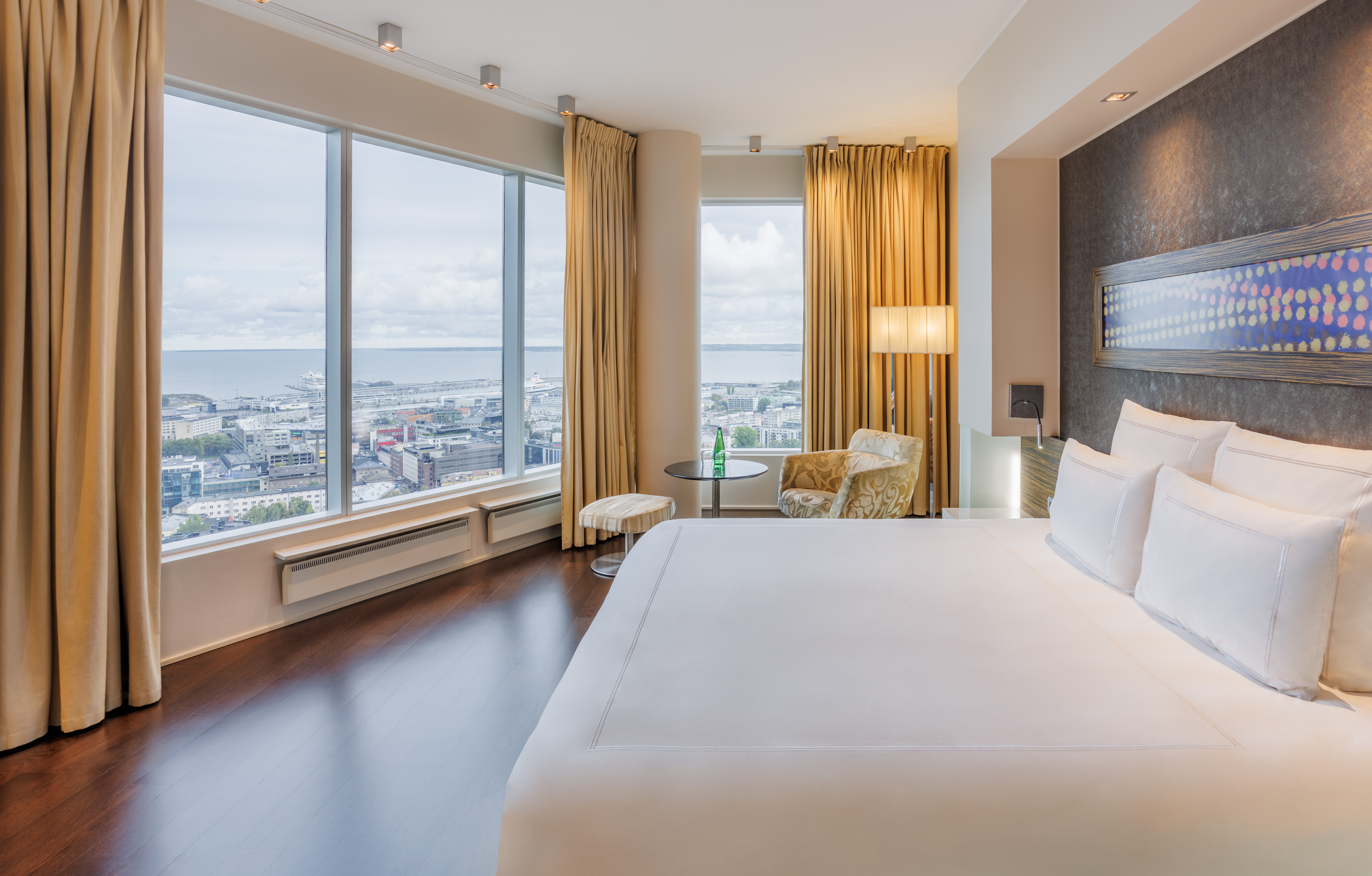 GRAND, HARBOUR VIEW