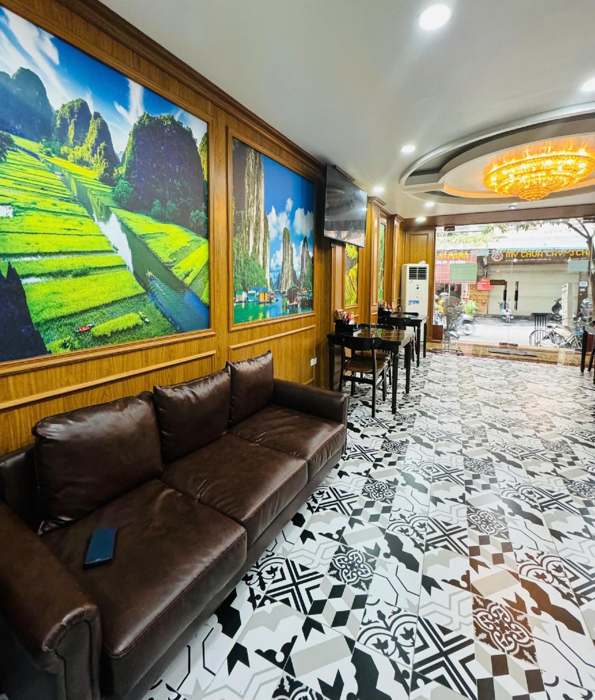 Holiday Suites Hotel & Spa Hanoi 24/30