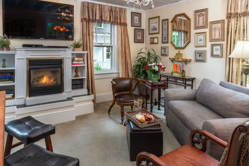 Abbington Green Bed &amp; Breakfast Inn 28/49