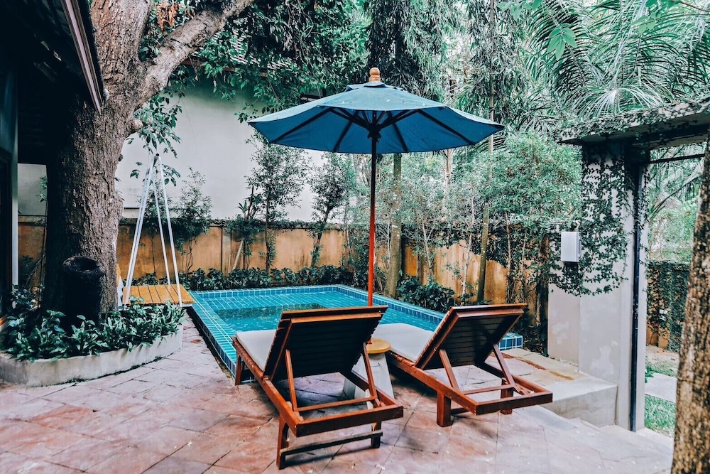 Baan Khao Hua Jook Villas Apts 28/50
