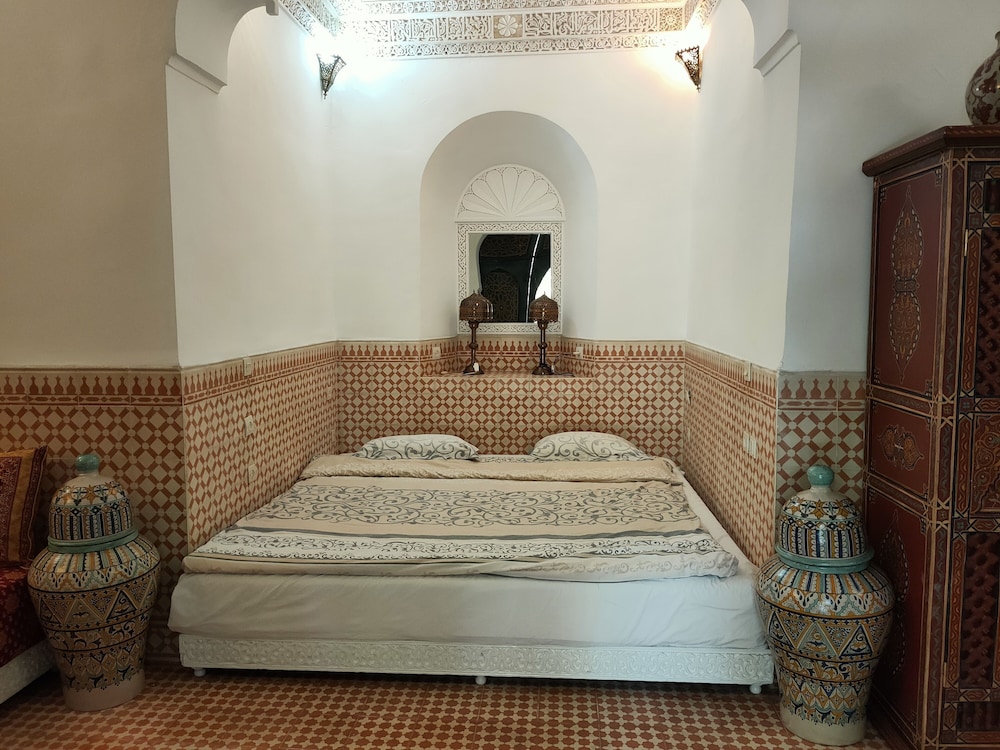Riad Ifoulki 17/53