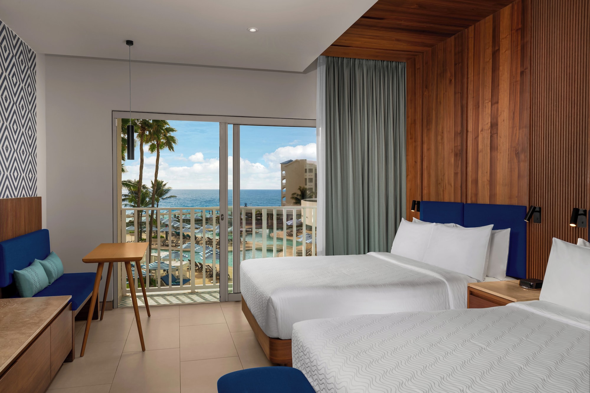 ROOM, 2 QUEEN BEDS, POOL AND PATIO VIEW