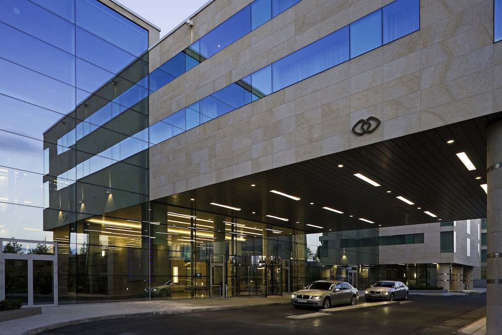 Sofitel London Heathrow 44/50