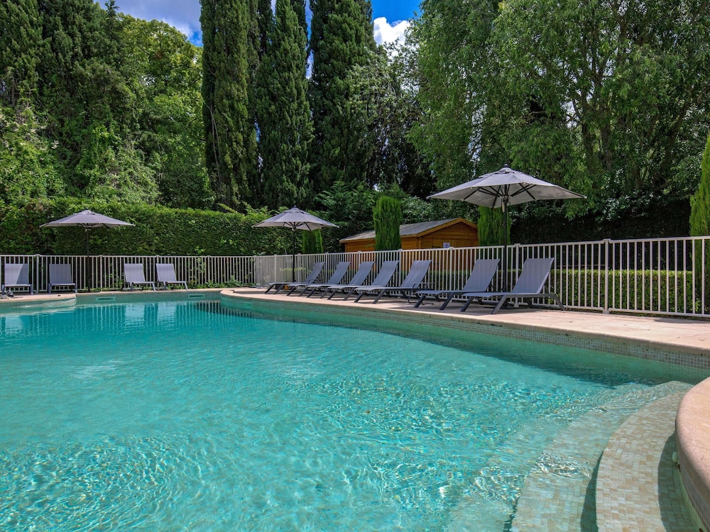 Hotel Novotel Aix En Provence Pont De L'arc Fenouilleres 43/76