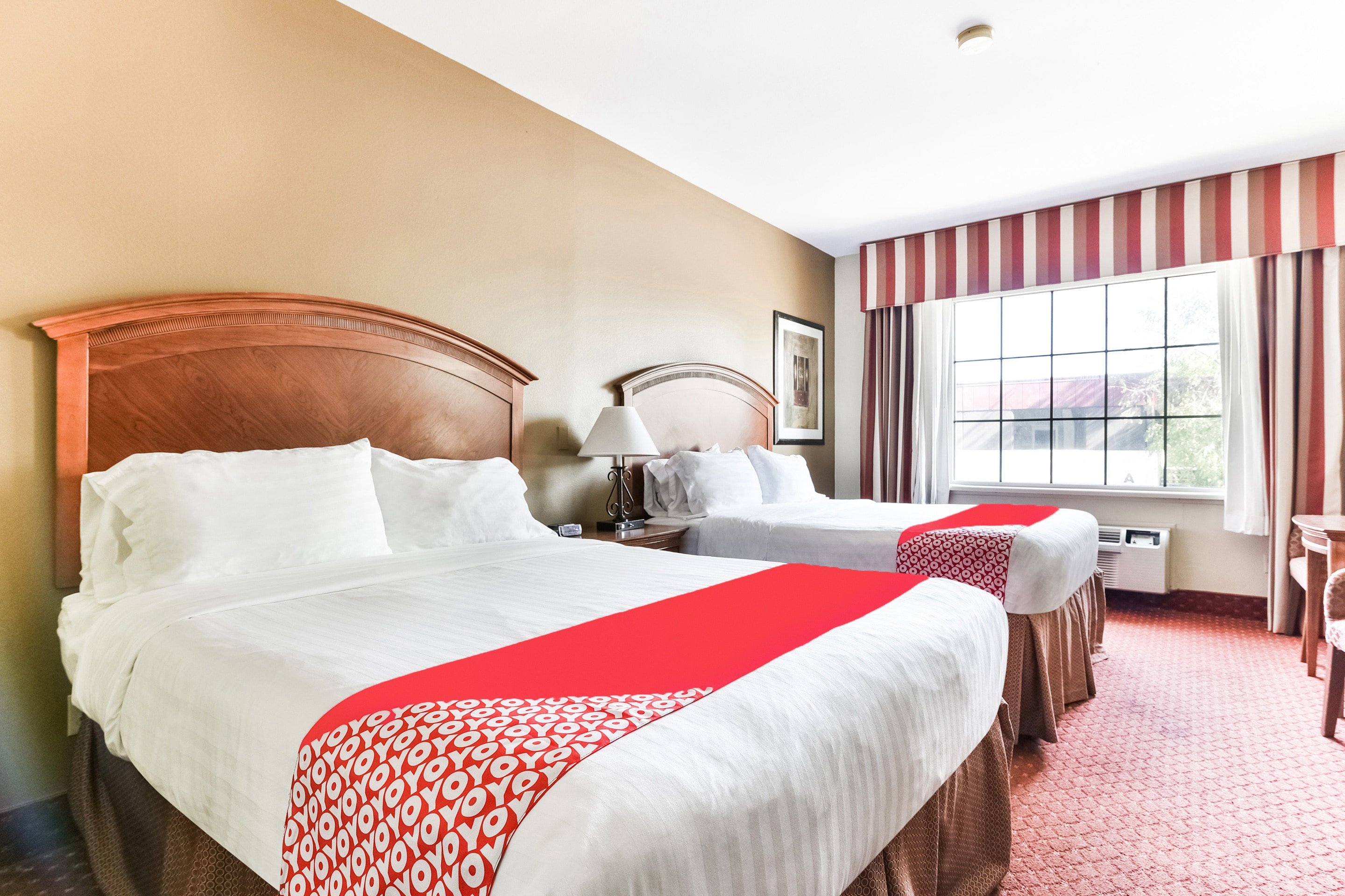 غرفة بسريرين كوين، Oyo Townhouse Oklahoma City Airport 3/7