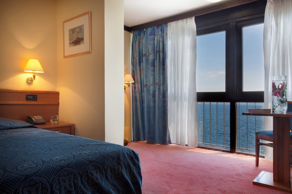 Hotel Kristal 14/60
