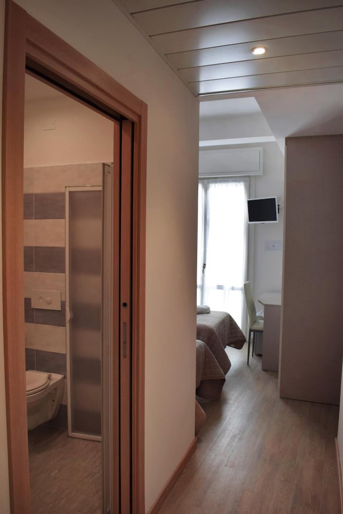 Hotel Arno 25/46