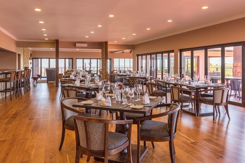 Intle Boutique Hotel 33/50