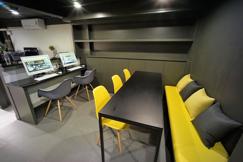 Brb Hostel Bangkok Silom 45/53
