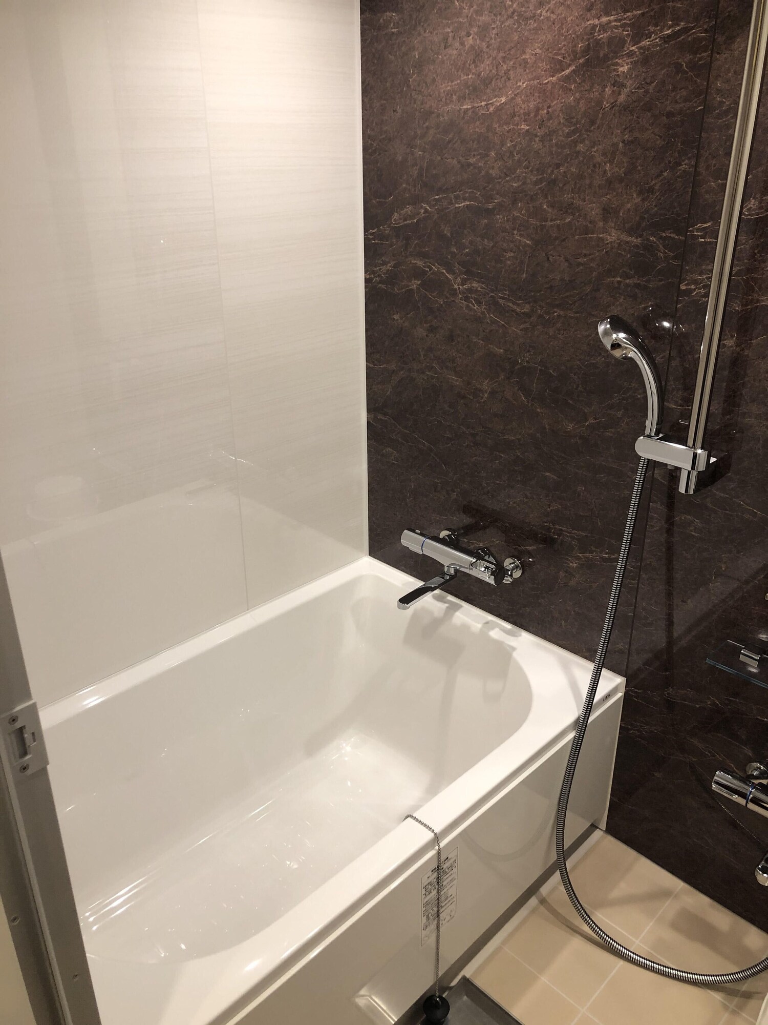 غرفة قياسية بفرشتي فوتون، Hotel Meldia Osaka Higobashi 10/10