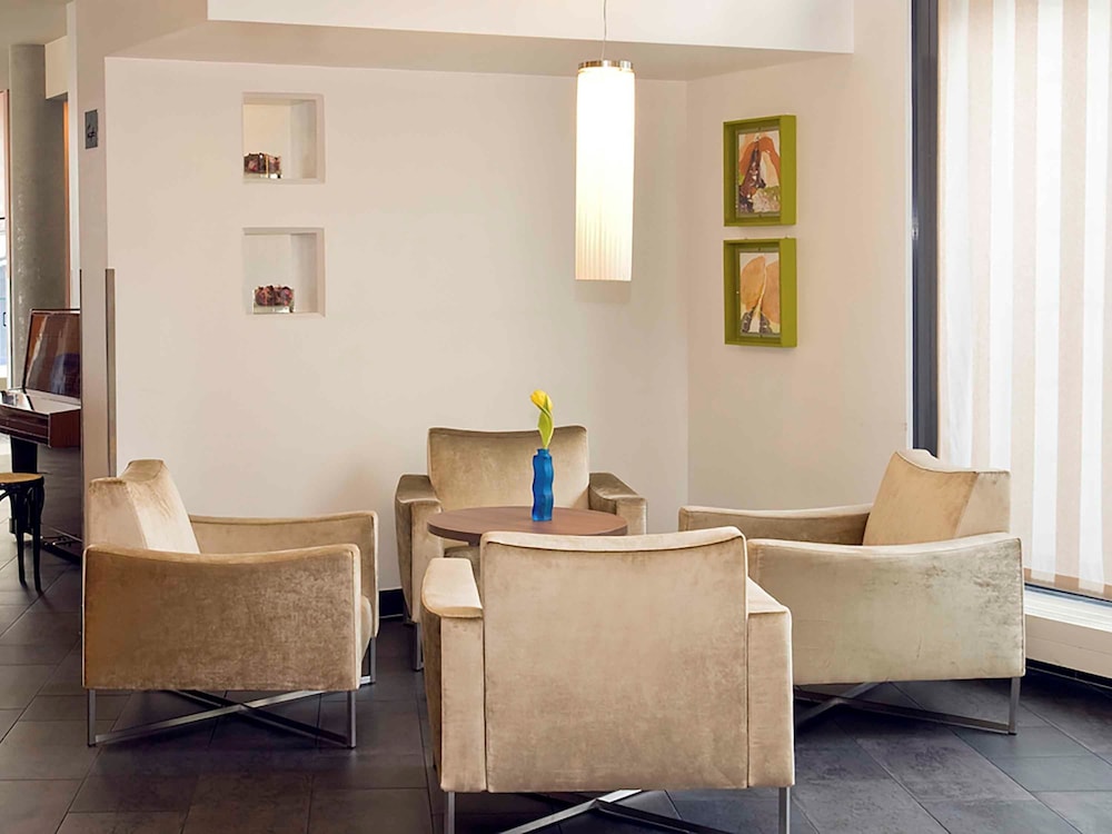 Novotel Suites Wien City Donau 44/72