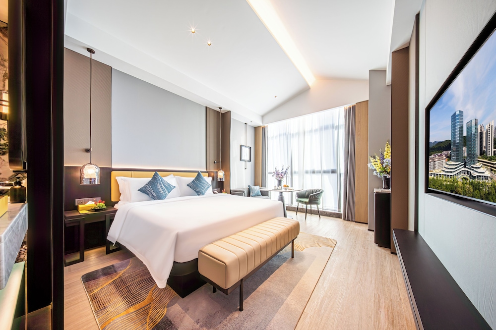 Buddy Hotel 13/50