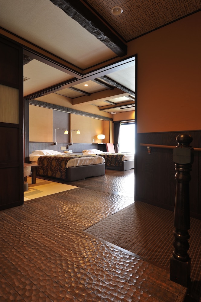 Fuji Lake Hotel 5/49