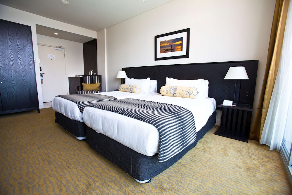 Grand Papua Hotel A Member of Radisson Individuals 12/70