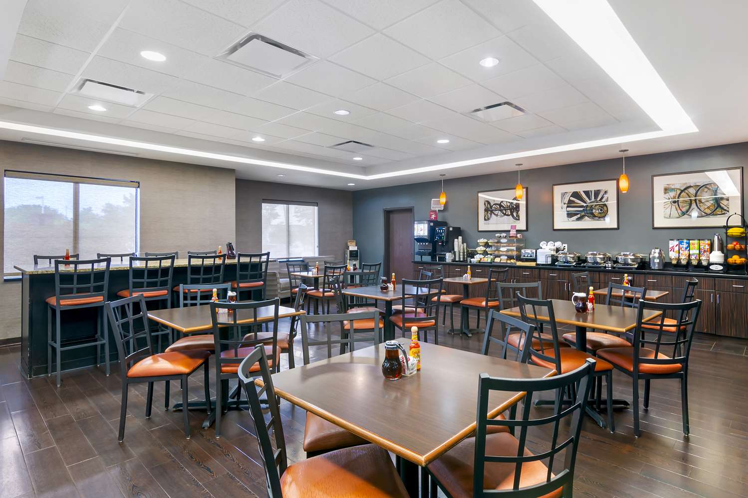 Best Western Plus Olathe Hotel 27/34