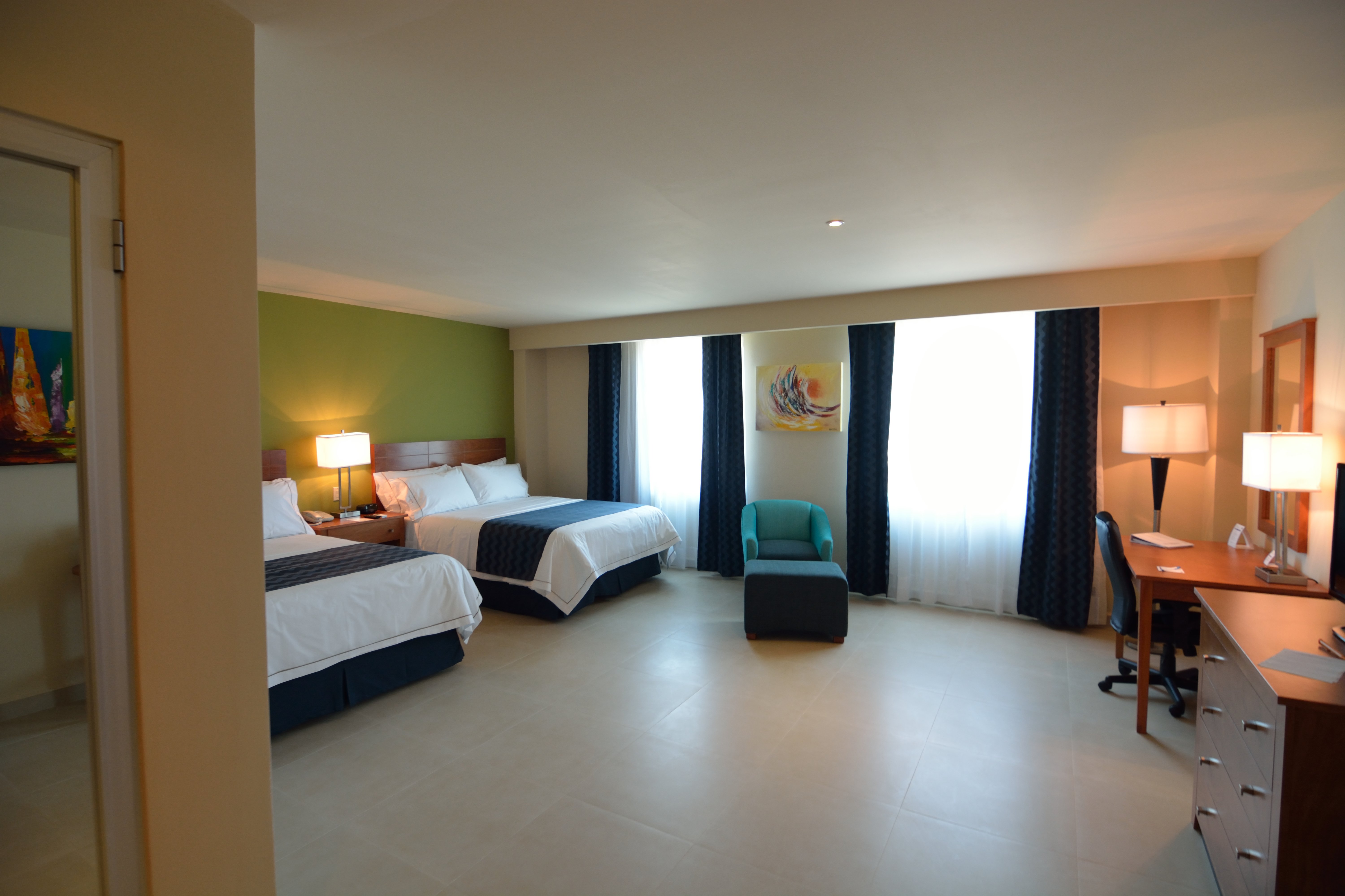 Holiday Inn Express Cabo San Lucas 30/71
