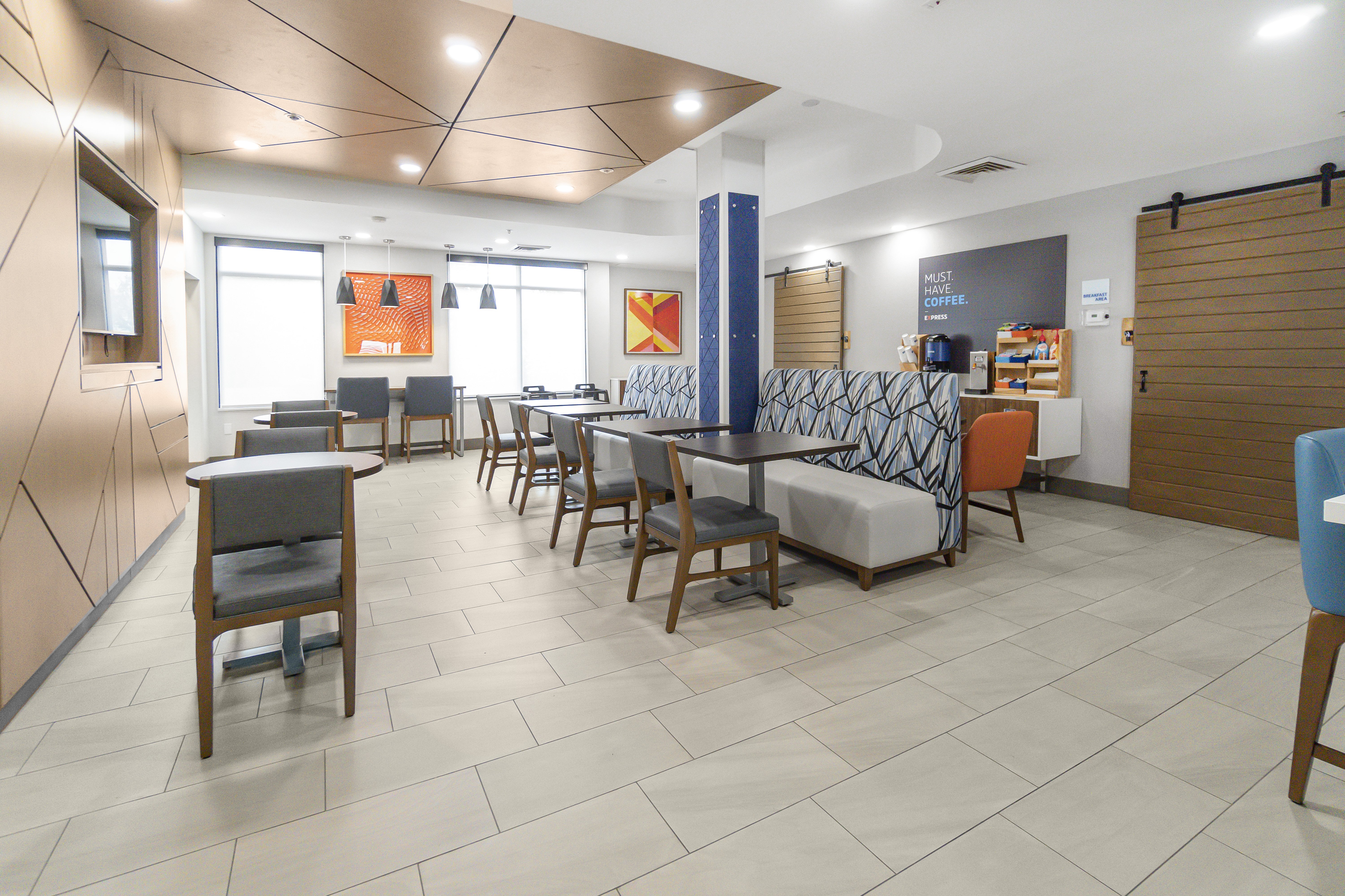 Holiday Inn Express Salt Lake City South-Midvale 50/66
