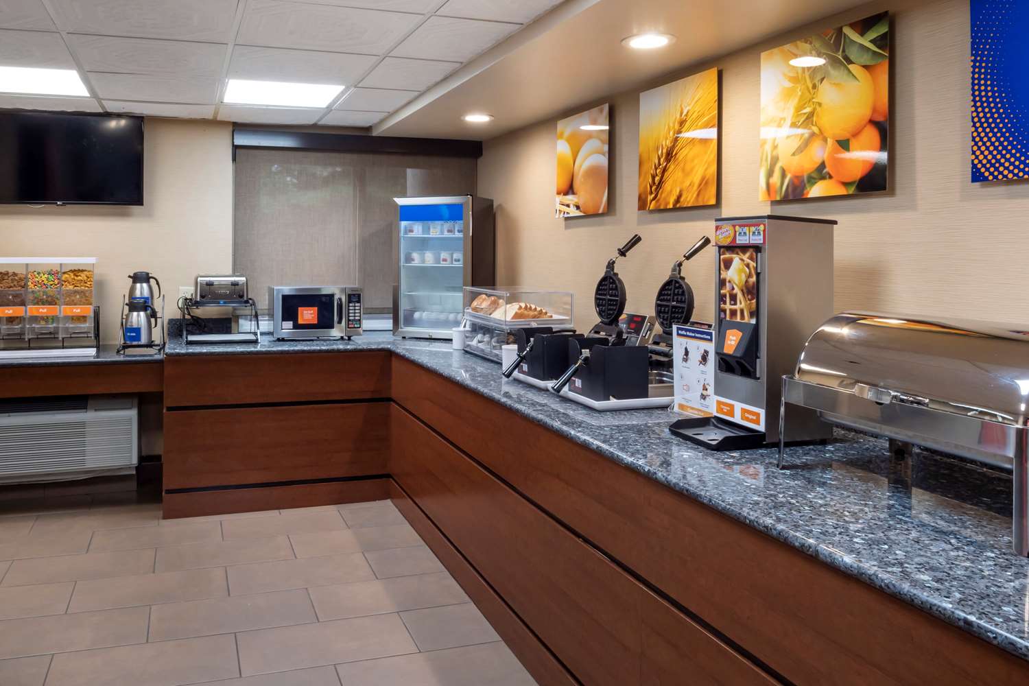 Comfort Inn Edison - New Brunswick 5/25