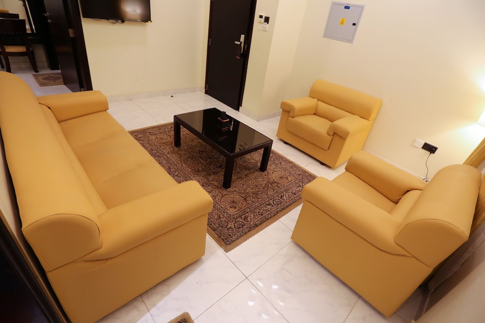 Remas Hotel Suites 23/33