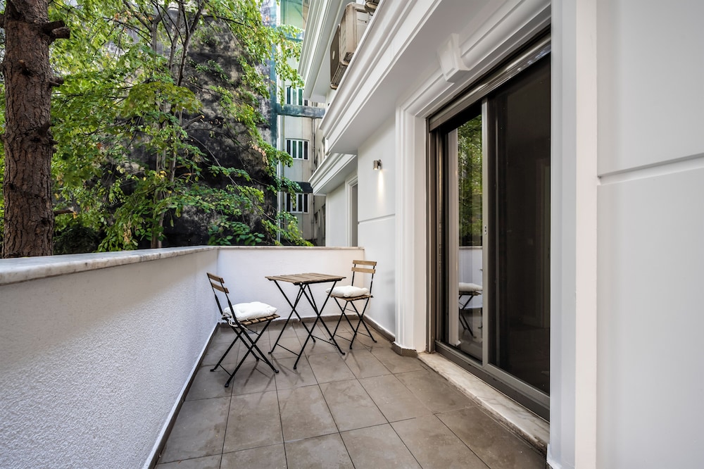 Ciragan Bosphorus Apartments 3/61