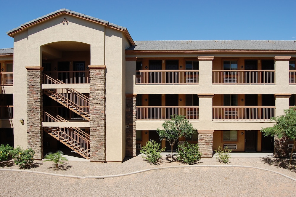 Siegel Suites Select Casa Grande 4/44