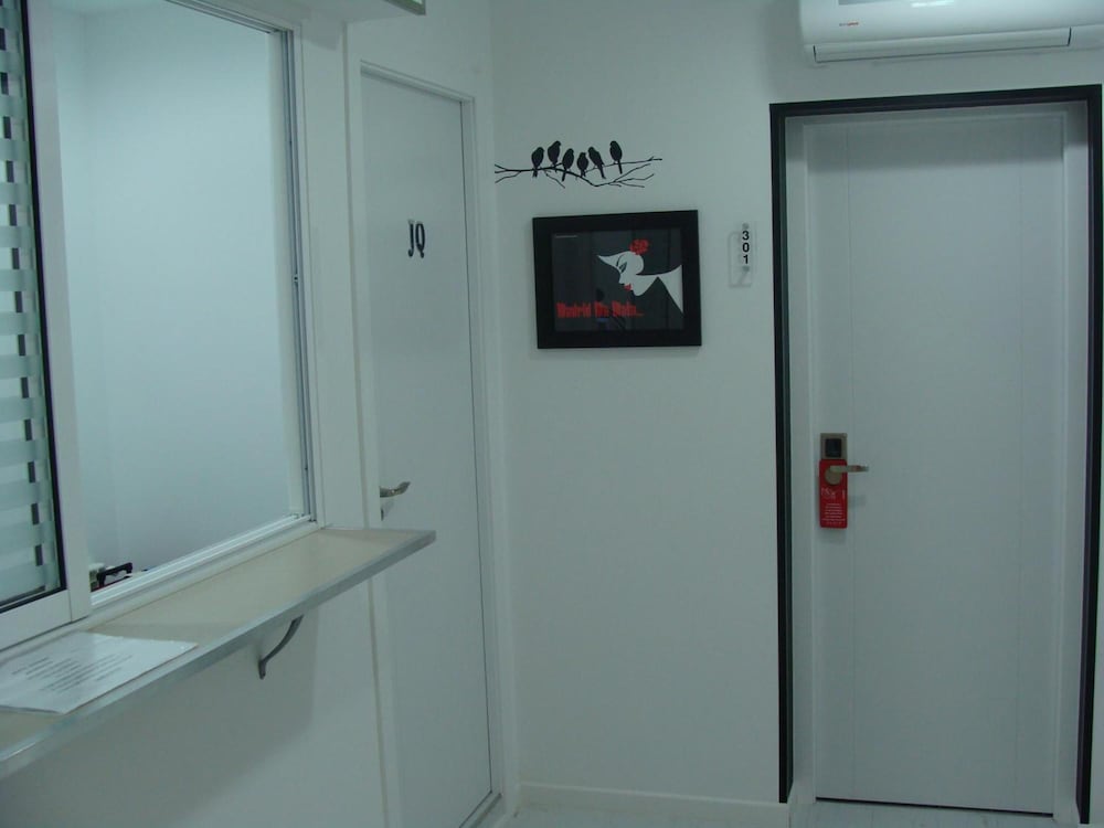 Hostal Jq Madrid 1 7/34